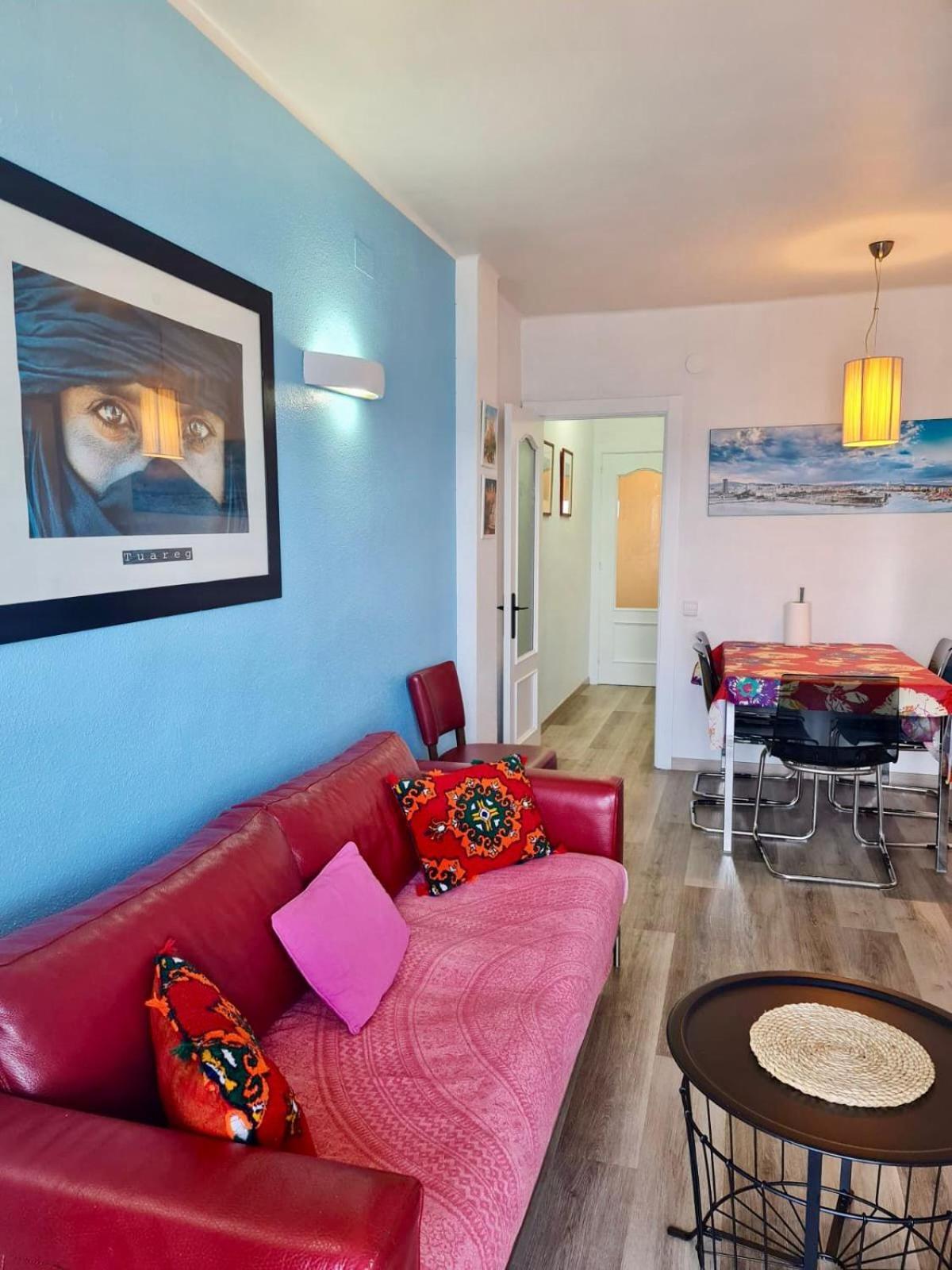 Apartment In Front Of The Beach Пинеда де Мар Екстериор снимка